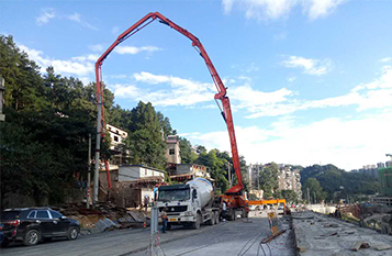 貴陽(yáng)機(jī)場(chǎng)附近，底板澆筑，C30，117方